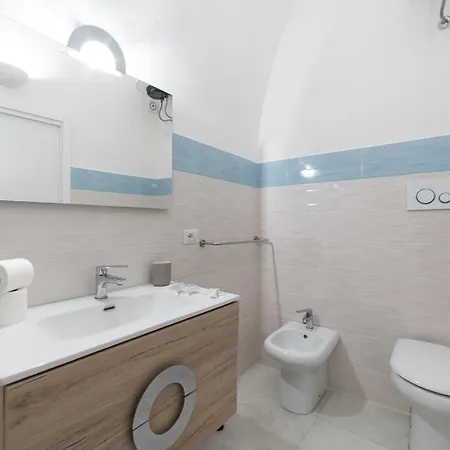 Villari 48 - 2 Appartement Napels